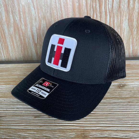 Case IH International Harvester Vintage Patch Hat - All Black Richardson 112 - Picture 4 of 7